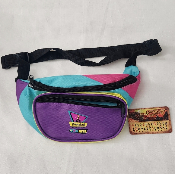 Disneyland After Dark 90's Nite Retro Rare Limited Edition Exclusive Fanny Pack - Picture 1 of 6